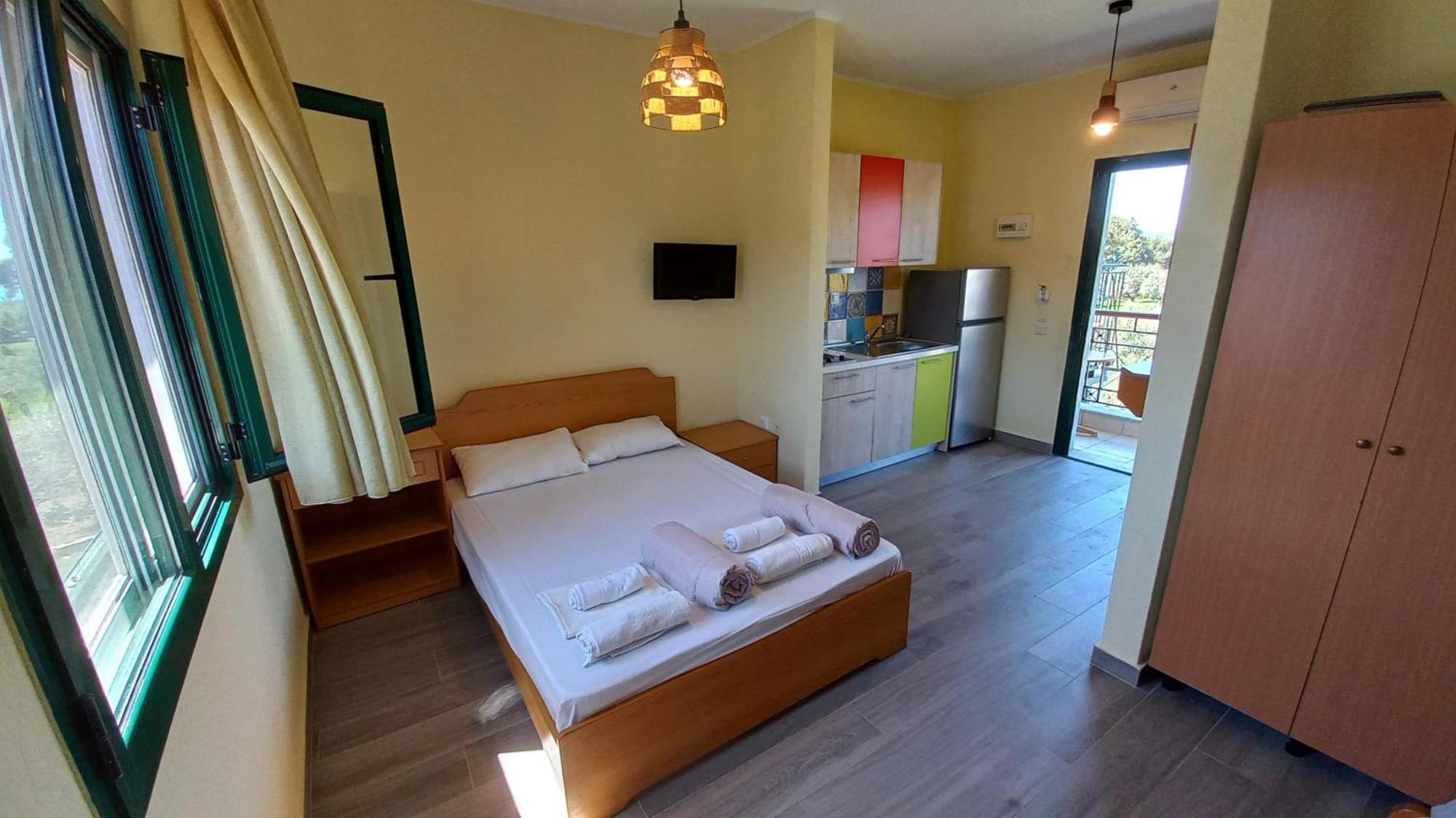 Sapfo Beach Studios Νικήτη Εξωτερικό φωτογραφία