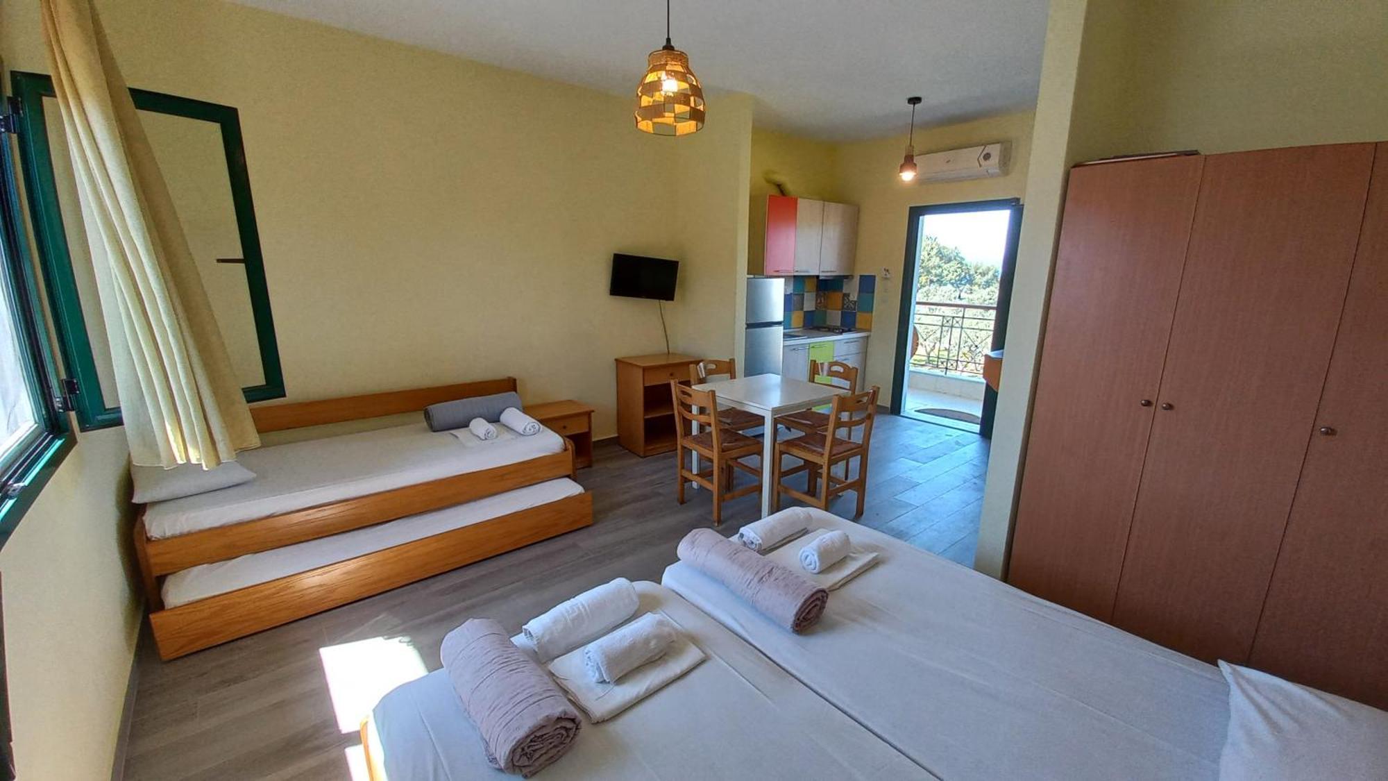 Sapfo Beach Studios Νικήτη Εξωτερικό φωτογραφία